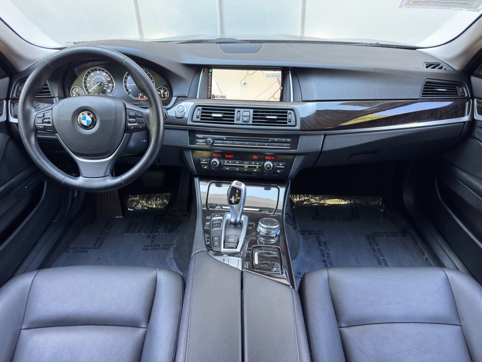 Used 2015 BMW 528i xDrive Sedan AWD/4WD image 12