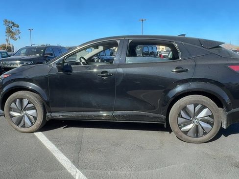 Used 2024 Nissan Ariya AWD image 9