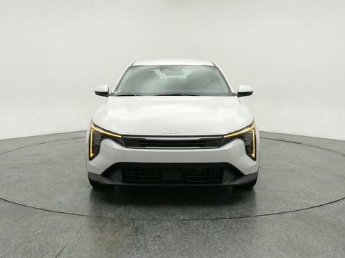 Used 2025 Kia K4 FWD image 2