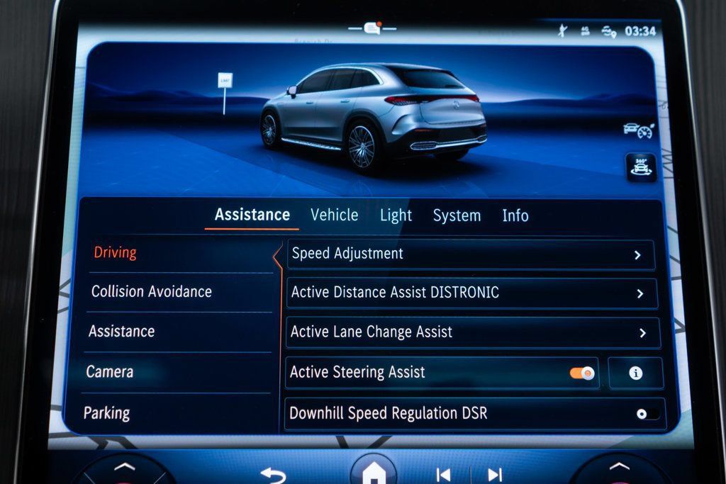 Used 2023 Mercedes-Benz EQE 350+ 4MATIC SUV w/ AMG Line Exterior Package image 28