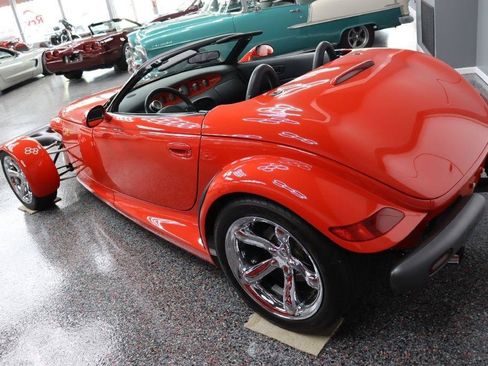 Used 1999 Plymouth Prowler RWD image 4