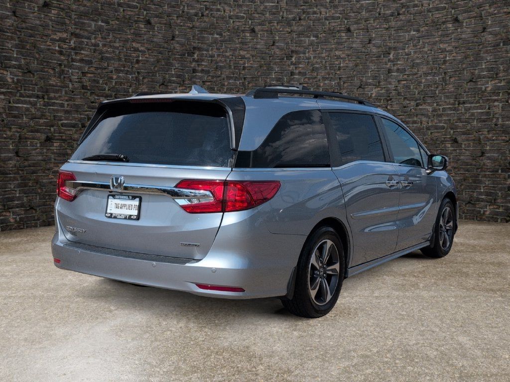 Used 2018 Honda Odyssey Touring image 7