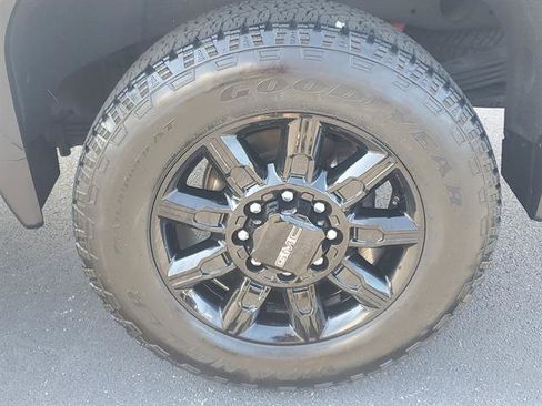 Certified 2024 GMC Sierra 2500 AT4 w/ AT4 Premium Plus Package image 30