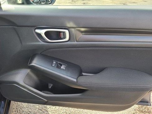 Used 2022 Honda Civic Sport image 21