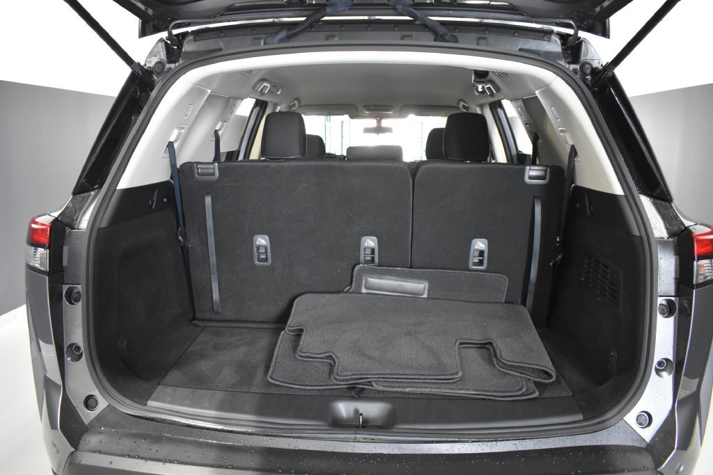 Certified 2024 Nissan Pathfinder SV AWD/4WD image 36