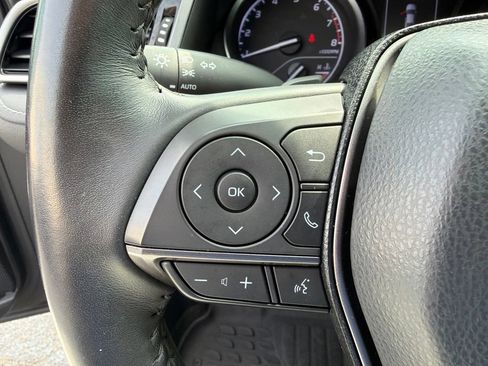 Used 2022 Toyota Camry SE FWD image 15