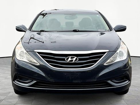 Used 2013 Hyundai Sonata GLS image 2