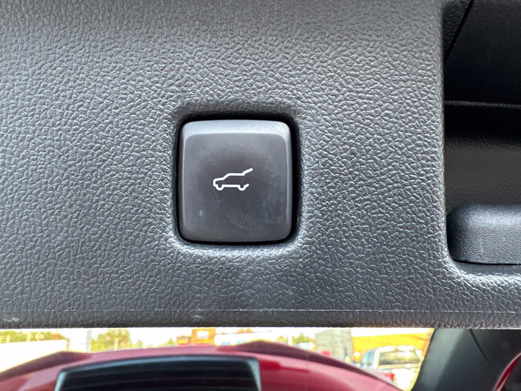 Used 2023 Ford Escape ST-Line Select w/ Tech Pack #2 AWD/4WD image 8