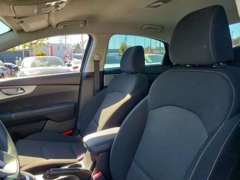 Used 2023 Kia Forte LXS w/ LXS Technology Package image 15