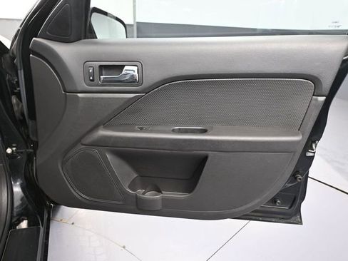 Used 2008 Ford Fusion SEL image 40