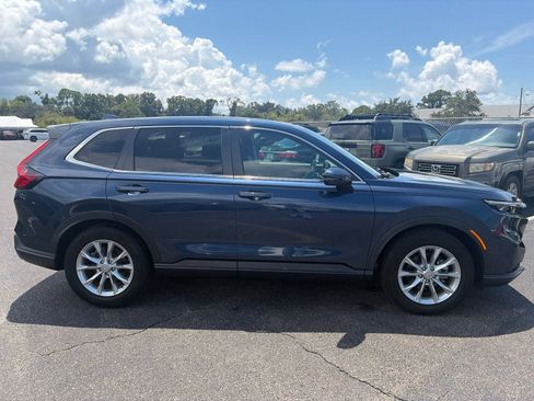 Used 2024 Honda CR-V EX-L image 8