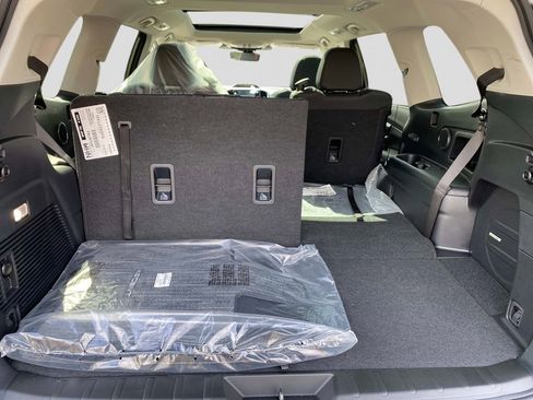 New 2026 Subaru Ascent Limited image 5