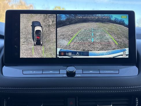 New 2026 Nissan Rogue Platinum w/ Platinum Premium Package image 9