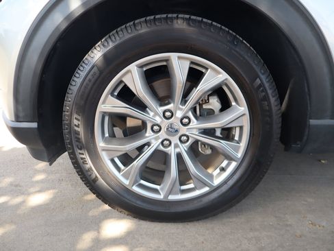 Used 2022 Ford Explorer Limited RWD image 10