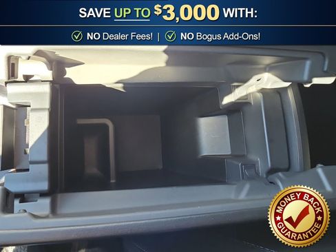 Used 2023 Nissan Rogue SV image 29