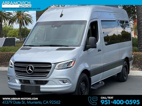 Used 2023 Mercedes-Benz Sprinter 2500 image 1