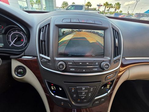 Used 2014 Buick Regal Premium w/ Driver Confidence Package #1 FWD image 20