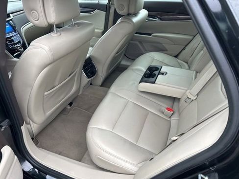 Used 2013 Cadillac XTS Luxury w/ Driver Awareness Package image 8