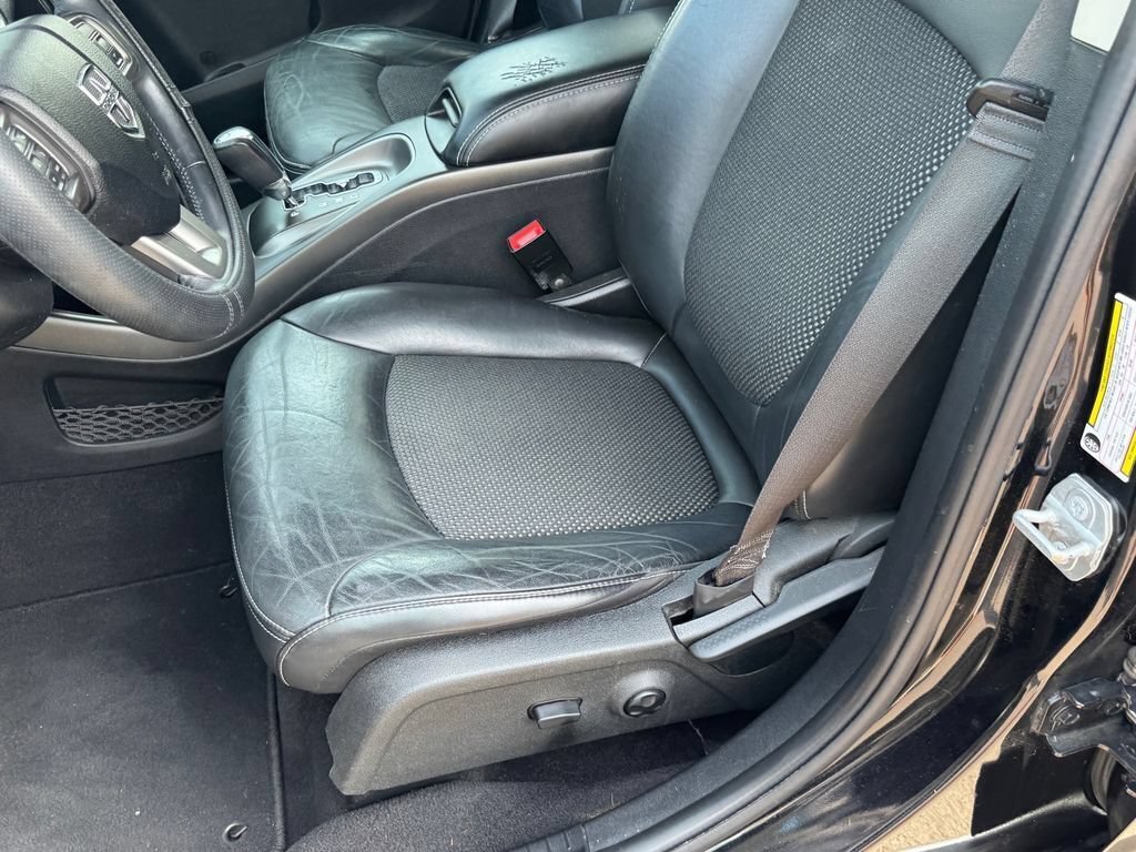 Used 2018 Dodge Journey Crossroad FWD image 6
