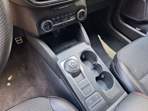 Used 2024 Ford Escape ST-Line FWD image 6