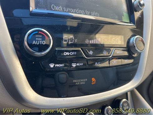 Used 2015 Nissan Murano Platinum w/ Platinum Technology Package image 26