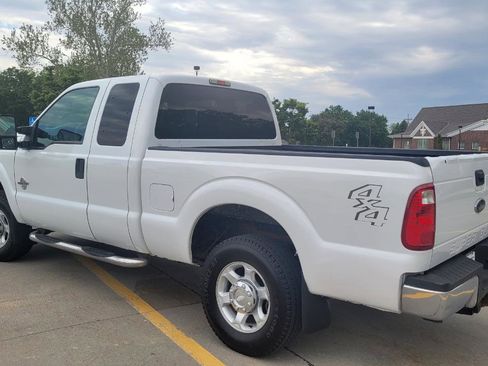 Used 2013 Ford F250 XLT AWD/4WD image 3
