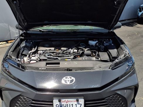 Certified 2025 Toyota Camry LE FWD image 3
