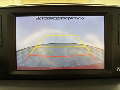 Used 2019 Hyundai Santa Fe SEL image 15