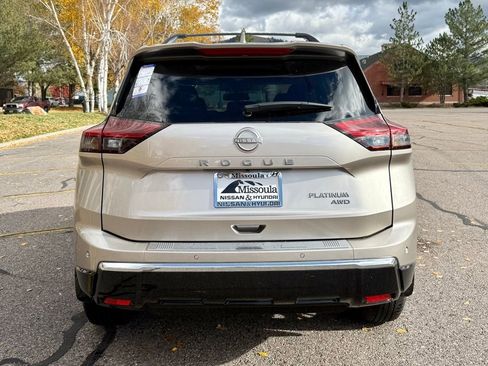 New 2026 Nissan Rogue Platinum w/ Platinum Premium Package image 9