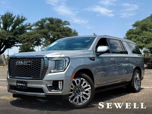Certified 2024 GMC Yukon XL Denali Ultimate AWD/4WD image 1