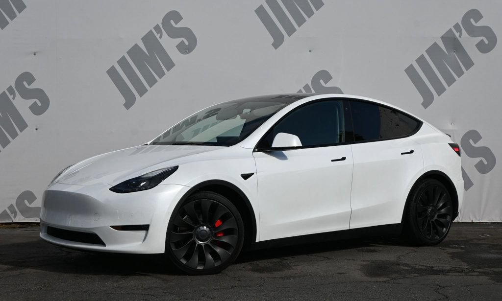 Used 2022 Tesla Model Y Performance AWD/4WD image 1