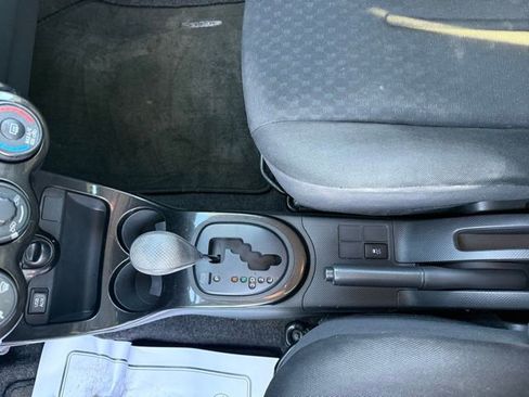 Used 2010 Scion xD image 25