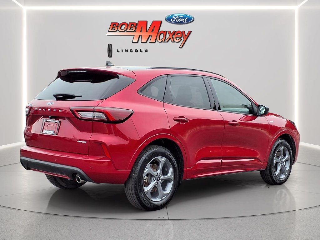 Used 2024 Ford Escape ST-Line w/ Tech Pack #1 AWD/4WD image 4