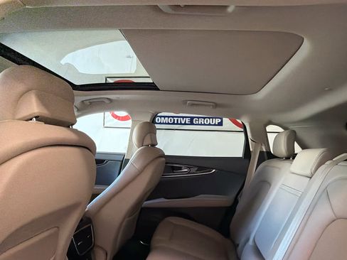 Used 2021 Lincoln Nautilus Reserve w/ Equipment Group 201A image 21