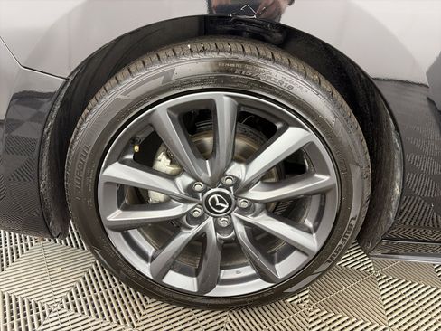 Used 2024 MAZDA MAZDA3 s image 13