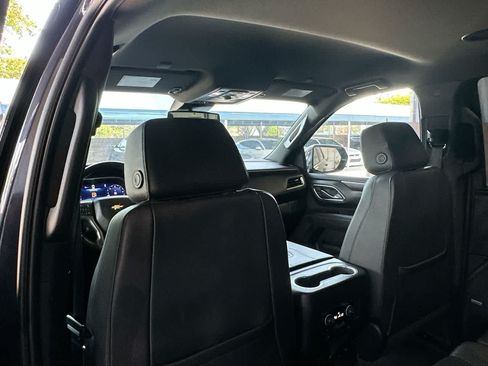 Used 2023 Chevrolet Tahoe LT w/ Luxury Package AWD/4WD image 23
