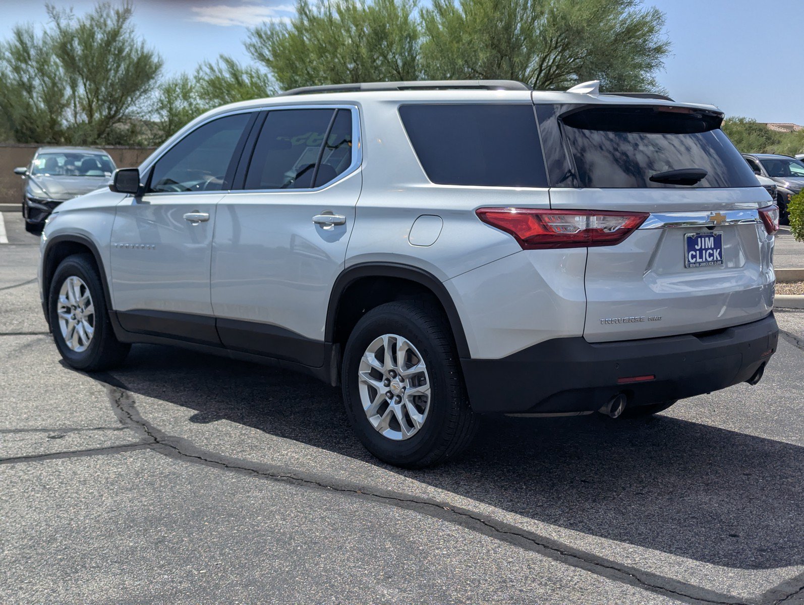 Used 2021 Chevrolet Traverse LT AWD/4WD image 4