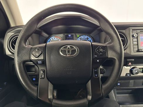 Used 2019 Toyota Tacoma SR w/ SR Convenience Package RWD image 33