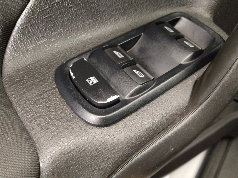 Used 2019 Ford Fiesta SE FWD image 27