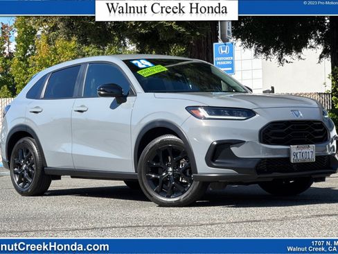Used 2024 Honda HR-V Sport image 1