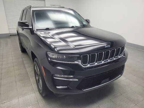 Used 2022 Jeep Grand Cherokee Limited 4xe image 13