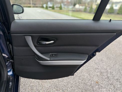 Used 2011 BMW 328i xDrive 328I XDRIVE image 38