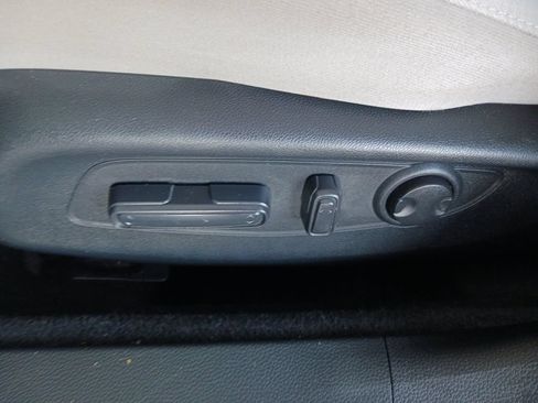 Used 2023 Honda Accord EX image 30