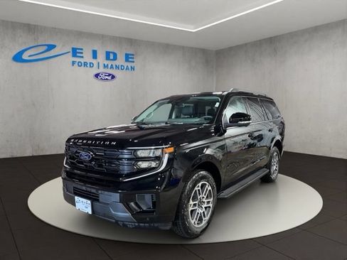New 2026 Ford Expedition Active AWD/4WD image 3