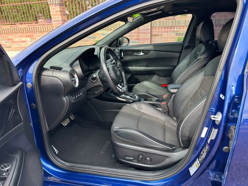 Used 2021 Kia Forte GT-Line w/ GT-Line Premium Package image 6