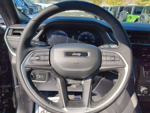 New 2026 Jeep Grand Cherokee Laredo X image 16