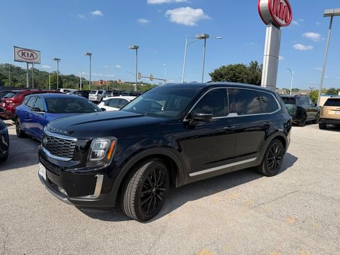 Used 2020 Kia Telluride SX w/ SX Prestige Package AWD/4WD image 4