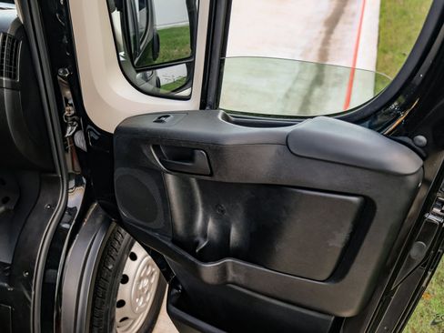 Used 2020 RAM ProMaster 2500 image 73