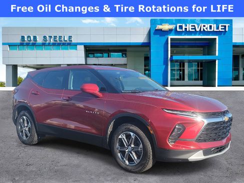 Used 2023 Chevrolet Blazer LT image 1