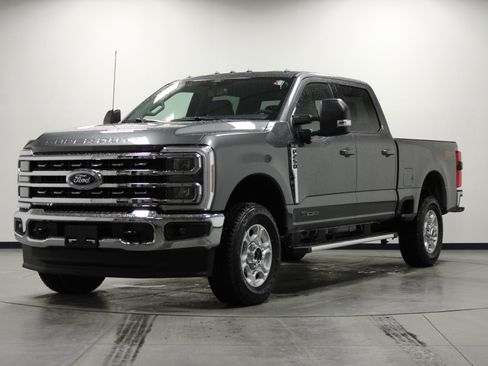 New 2026 Ford F250 XLT image 8